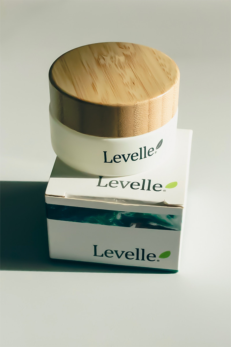 Crème Anti-Âge Levelle - Rajeunissement et hydratation intenses